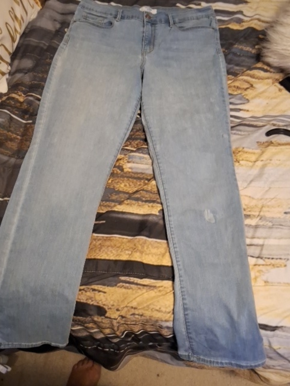 Denizen from Levi's Light Wash High-Rise Wide Leg Jeans